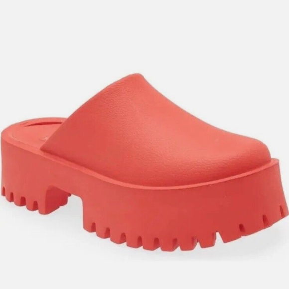 Jeffrey Campbell Clogge in Red NIB - Picture 2 of 9